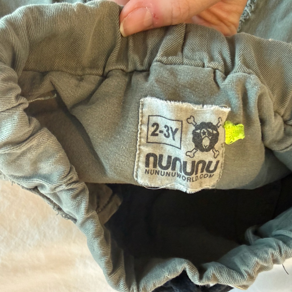 Nununu drop crotch army green cargo joggers 2-3T - Picture 3 of 3